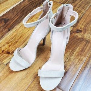 Wild Diva Pale Pink Heels